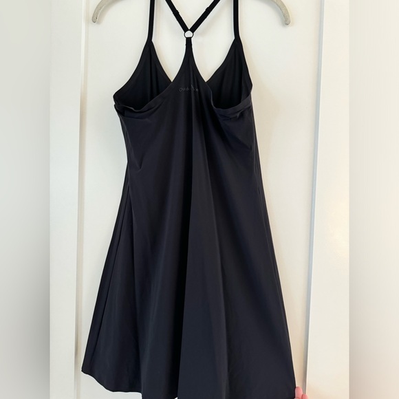 Outdoor Voices The Exercise Dress - Picture 3 of 7